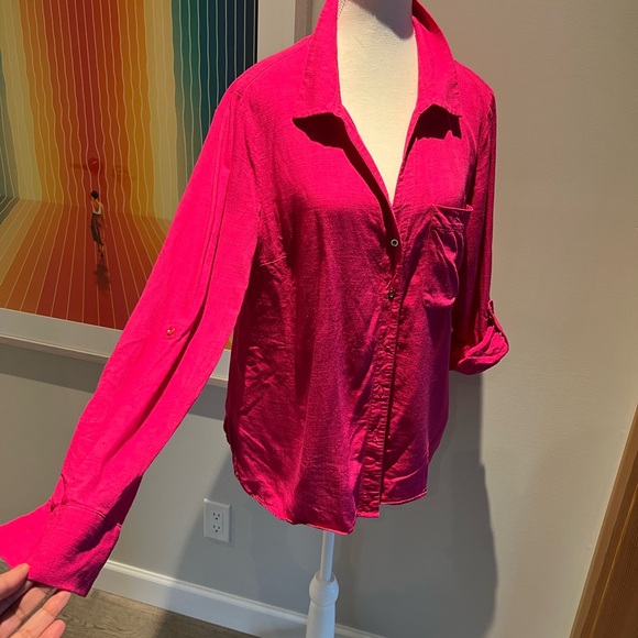 Linen hot pink Laura shirt.   Worn once. - Picture 2 of 4